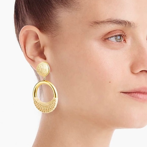 JCREW Faux- Raffia Wrapped Hoop Earrings NWT Summer Green - Picture 7 of 8